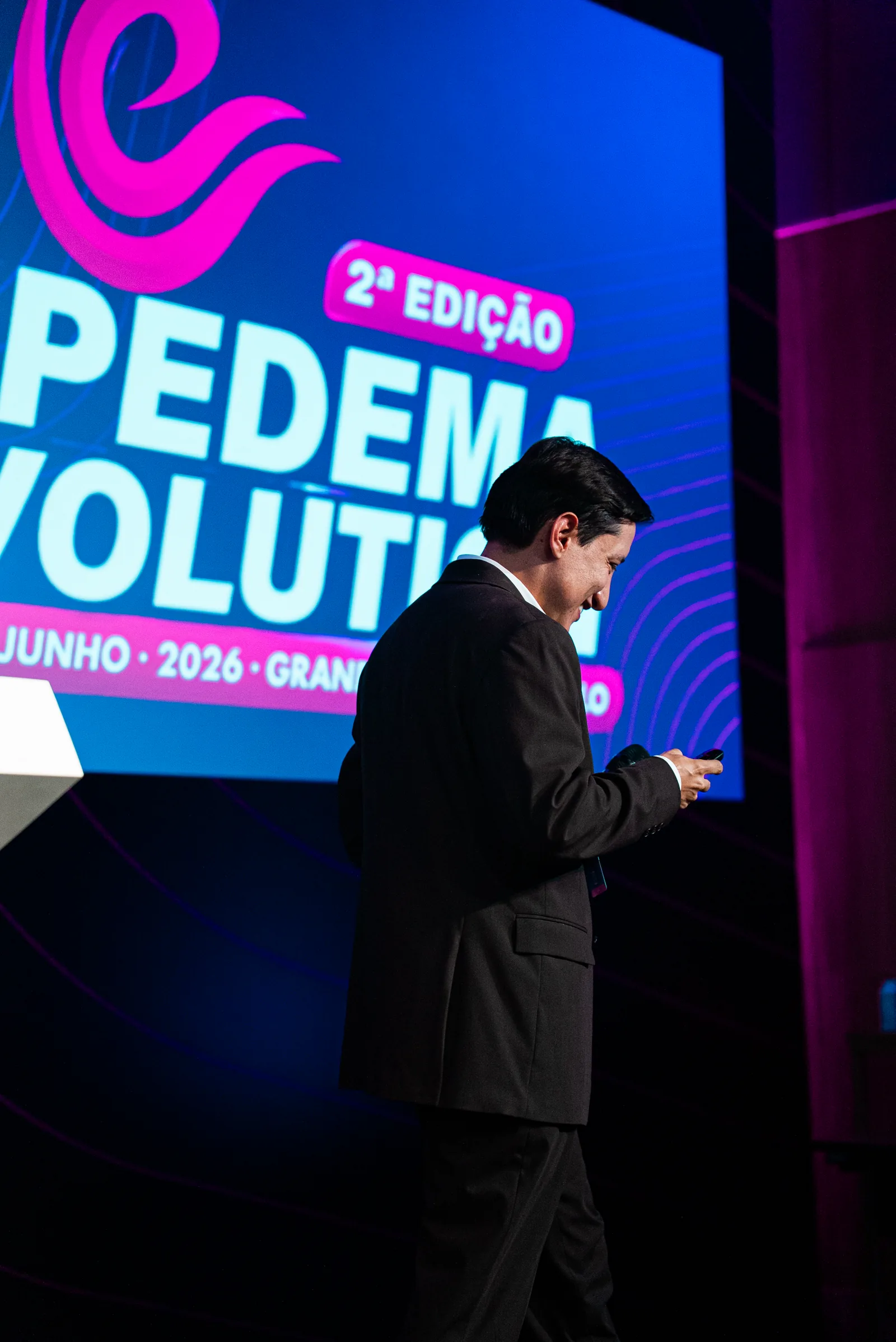 Dr. Diego Torrico durante palestra na segunda edição do Congresso Lipedema Evolution